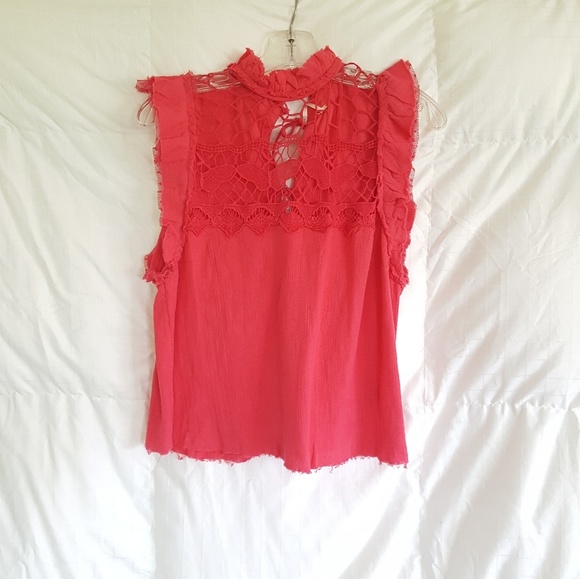 Free People simply smile Crochet top.  Sz M - Picture 4 of 7